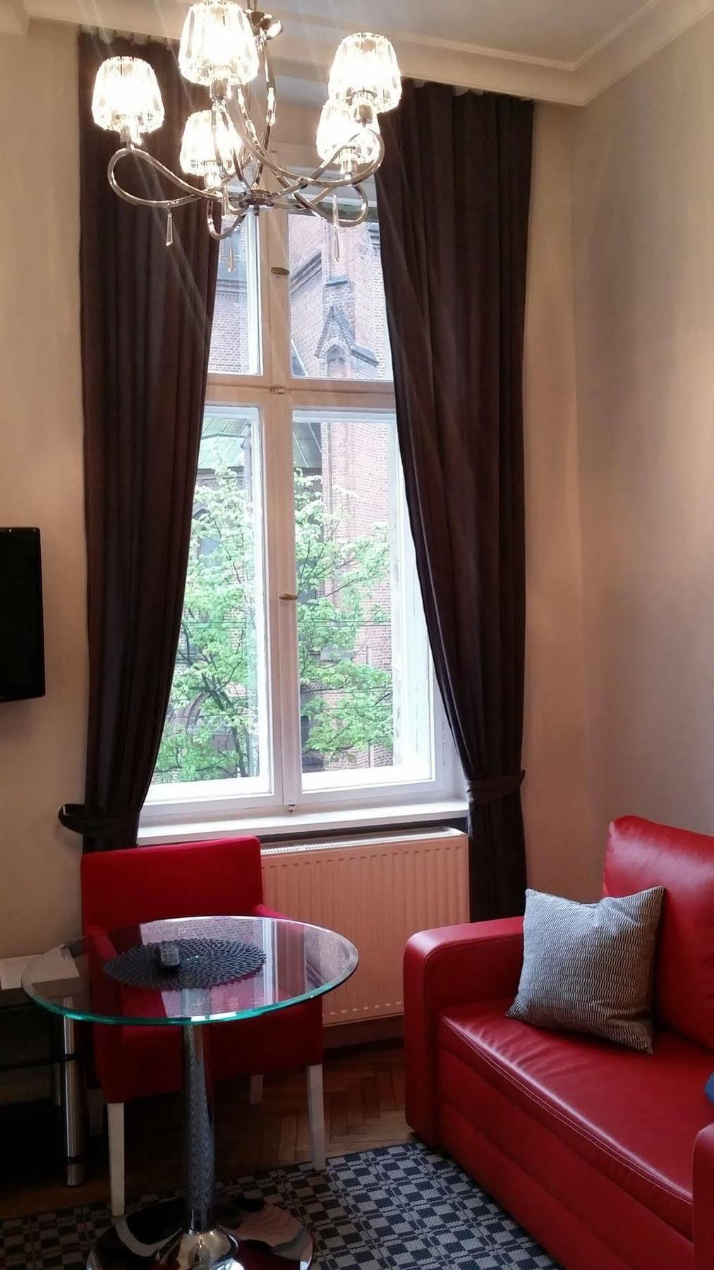 City Center Rooms Poznań Esterno foto